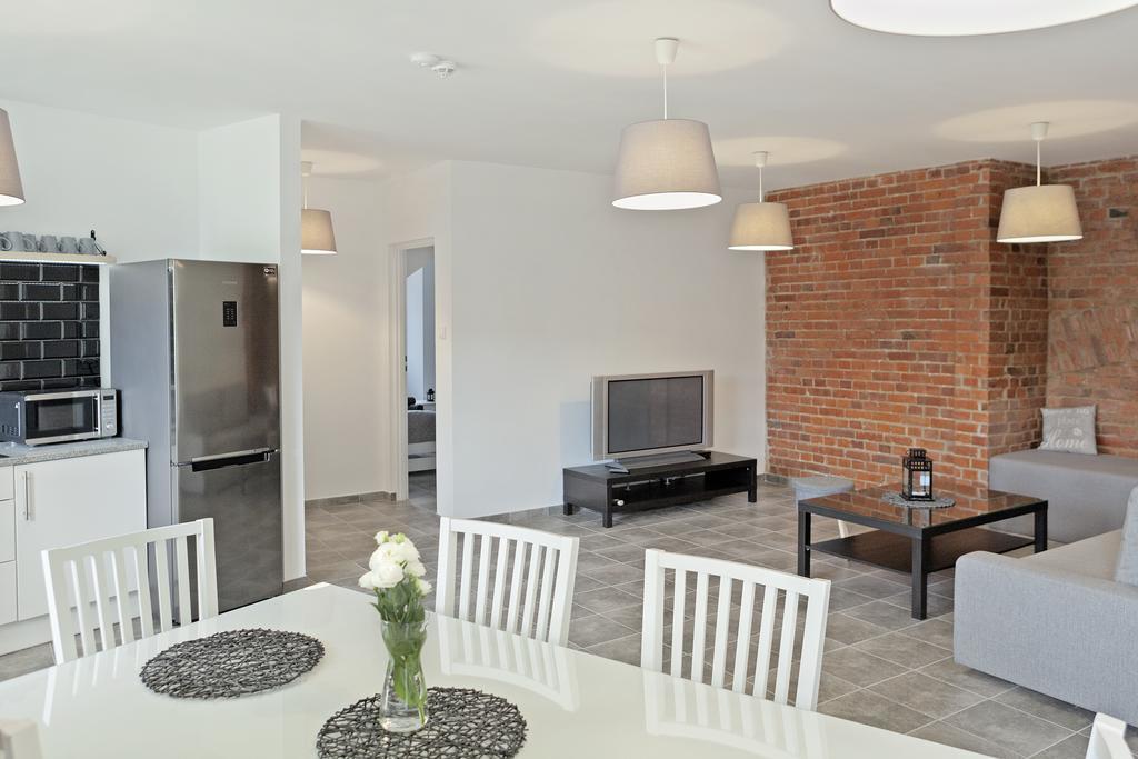 Apartamenty W Starym Browarze 1 Kłodzko Buitenkant foto