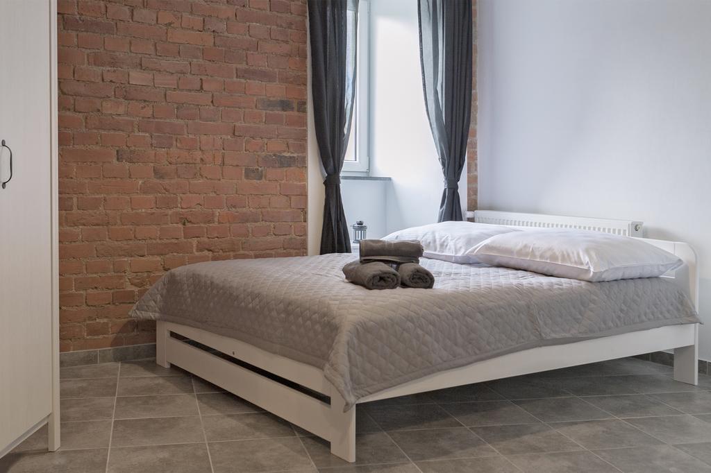 Apartamenty W Starym Browarze 1 Kłodzko Buitenkant foto